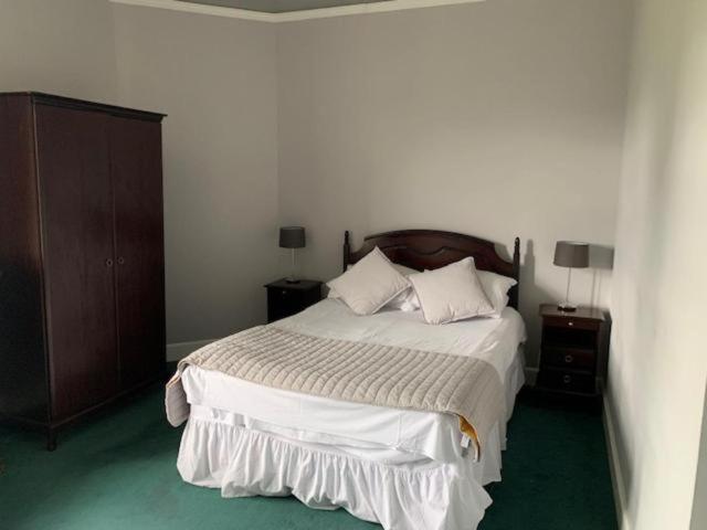 Oyo Dunmar House Hotel Alloa Bagian luar foto